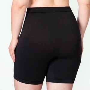 Empetua High Waisted Shaper Bike Shorts NWT